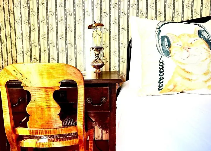Hotel La At The